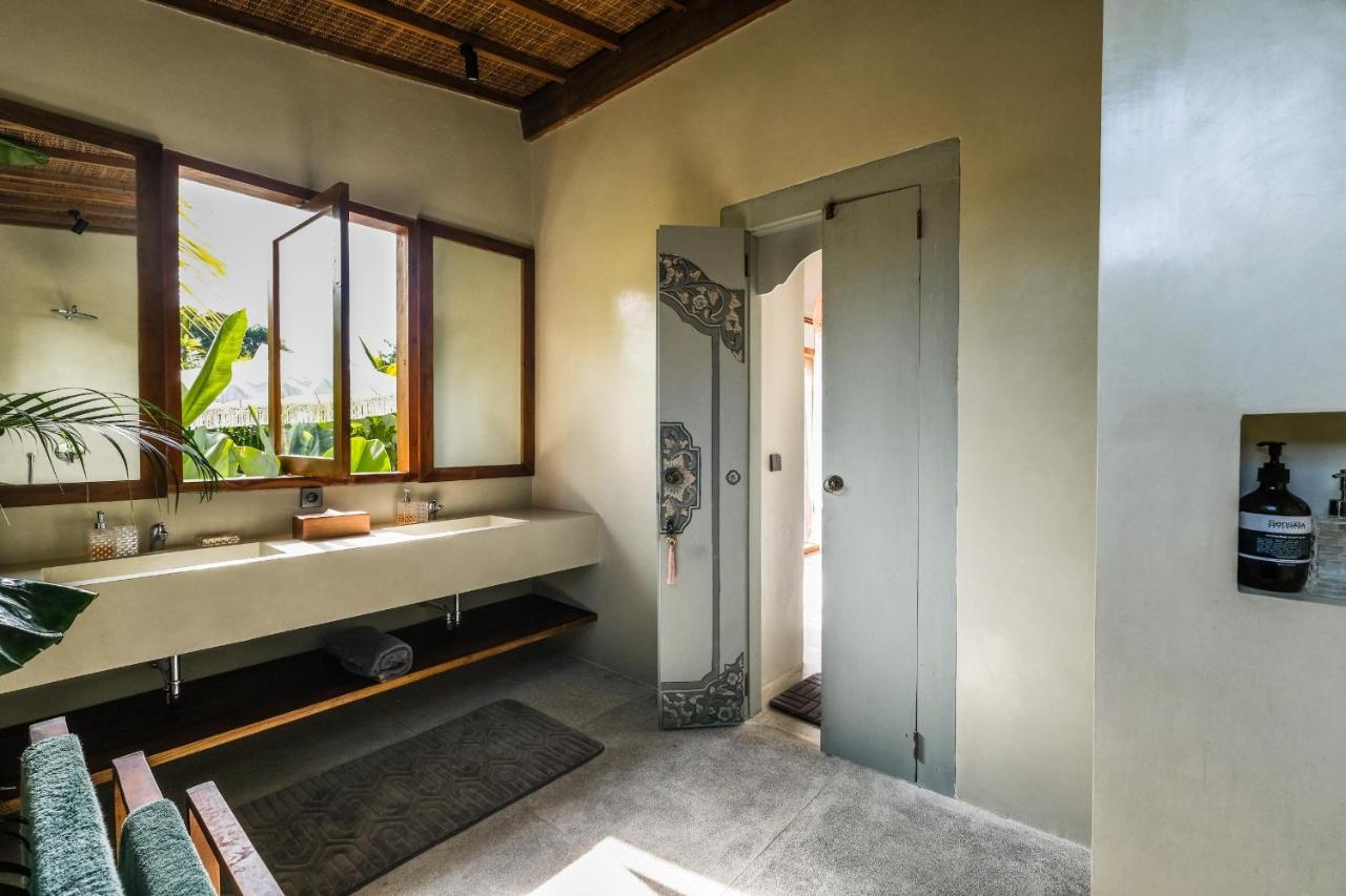 Villa Kikaa Bingin Uluwatu Eksteriør billede