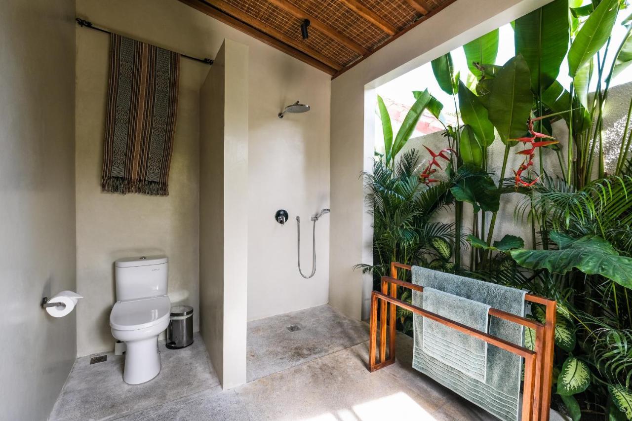 Villa Kikaa Bingin Uluwatu Eksteriør billede